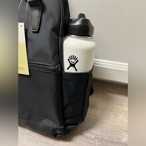 Open Story Commuter Backpack - Picture 4 of 4